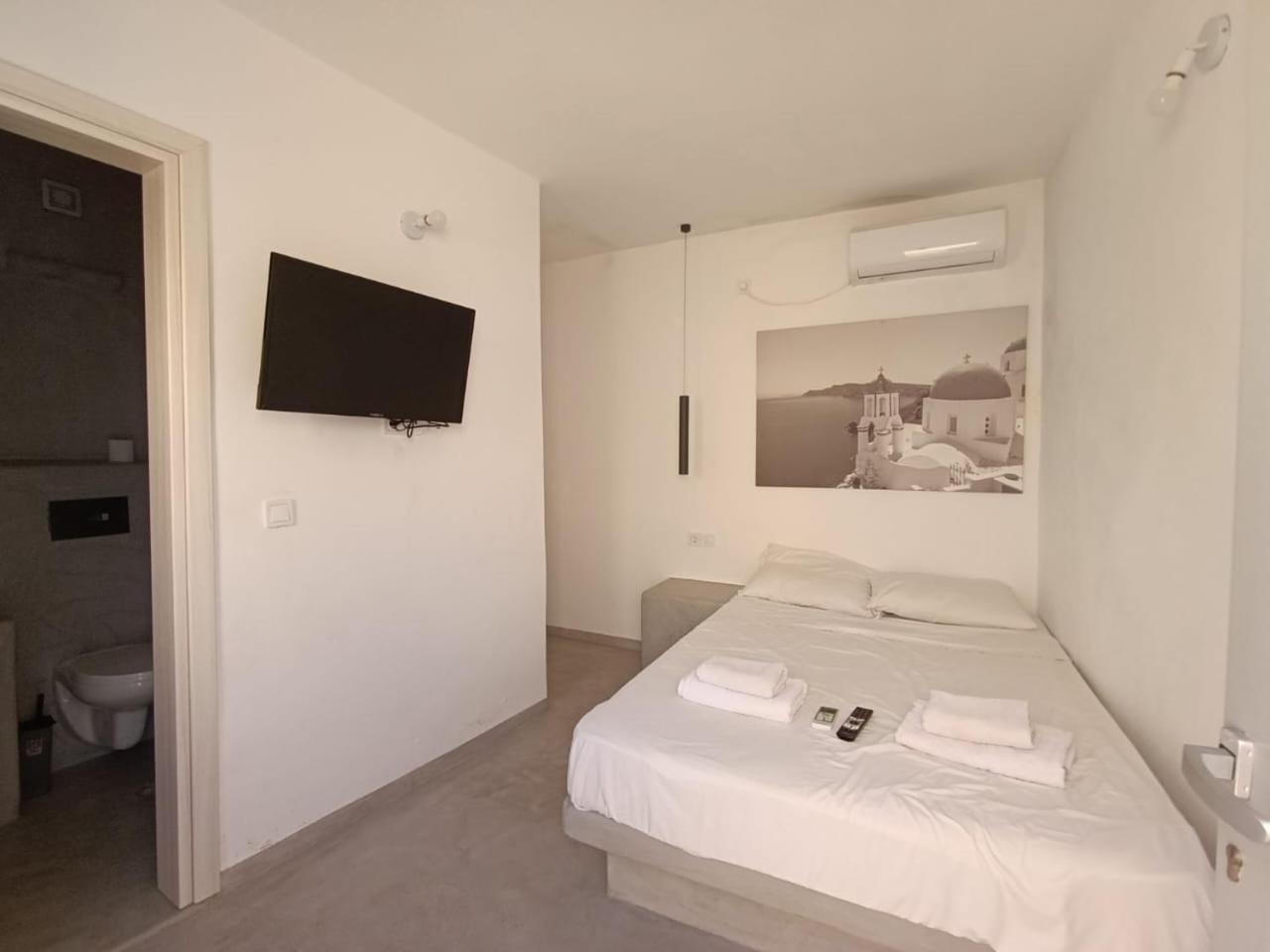Fira Comfort Rooms Exteriér fotografie